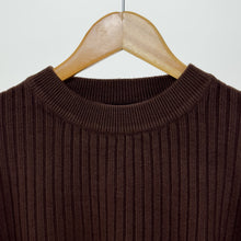 Cargar imagen en el visor de la galería, Sweater Siena - Chocolate