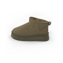 Cargar imagen en el visor de la galería, Pantubota Neva - Verde Oliva
