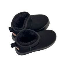 Cargar imagen en el visor de la galería, Pantubotas con corderito