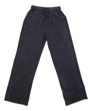 Cargar imagen en el visor de la galería, Pantalón Deportivo Lavado  - Negro
