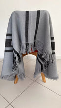 Cargar imagen en el visor de la galería, Manta de algodón para sillón o cama 174 X 140 Cm

