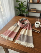 Cargar imagen en el visor de la galería, Bufanda Pashmina a rayas de colores
