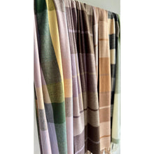 Cargar imagen en el visor de la galería, Bufanda Cashmere a cuadros
