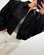 Cargar imagen en el visor de la galería, Campera Bomber gamuza con cuello
