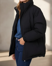 Cargar imagen en el visor de la galería, Campera Puffer - Negro
