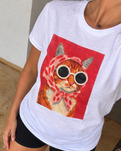 Cargar imagen en el visor de la galería, Remera Trend - Gato
