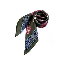 Cargar imagen en el visor de la galería, Pañuelo Green Boho
