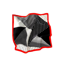 Cargar imagen en el visor de la galería, Pañuelos 70 x 70
