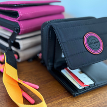 Cargar imagen en el visor de la galería, Billetera Trendy
