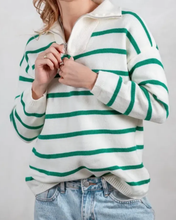 Cargar imagen en el visor de la galería, Sweater con cierre a rayas - Verde

