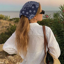 Cargar imagen en el visor de la galería, Pañuelo Bandana
