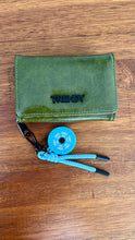Cargar imagen en el visor de la galería, Billetera Trendy Tag
