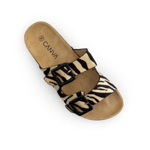 Cargar imagen en el visor de la galería, Sandalia Aura - Beige
