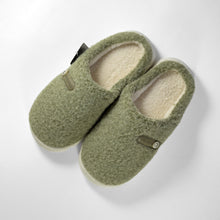 Cargar imagen en el visor de la galería, Pantufla Nube - Verde
