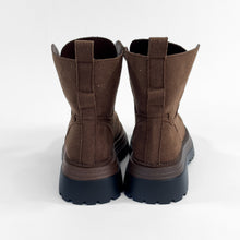 Cargar imagen en el visor de la galería, Botas Borcego - Chocolate
