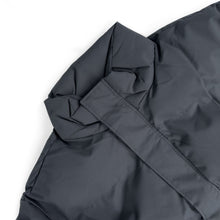 Cargar imagen en el visor de la galería, Campera Puffer - Grisáceo
