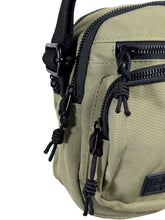 Cargar imagen en el visor de la galería, Bandolera multicierres
