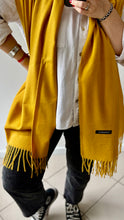 Cargar imagen en el visor de la galería, Bufanda Cashmere
