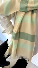 Cargar imagen en el visor de la galería, Pashmina de algodón suave

