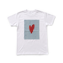 Cargar imagen en el visor de la galería, Remera Trend - Corazón
