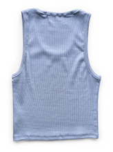Cargar imagen en el visor de la galería, Musculosa Alma - Celeste
