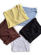 Cargar imagen en el visor de la galería, Musculosa Alma - Blanco

