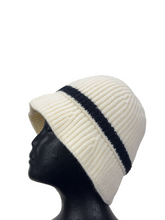 Cargar imagen en el visor de la galería, Gorro Tejido - Varios Colores
