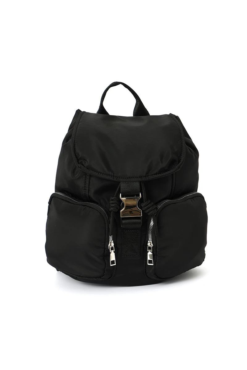 Mochila con broche