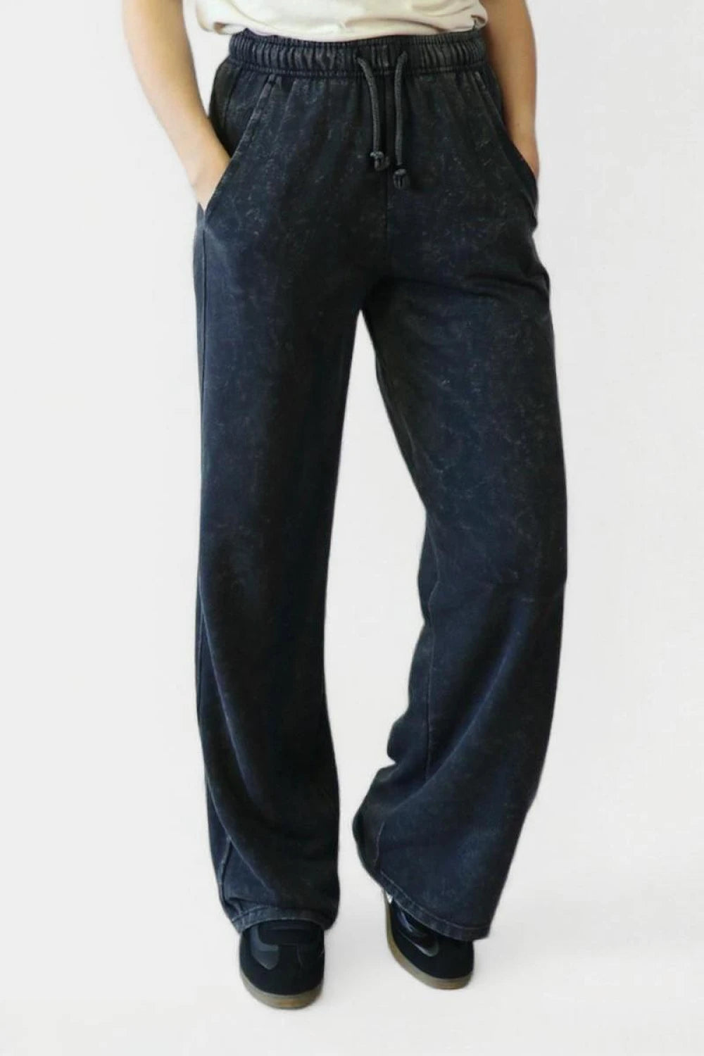 Pantalón Deportivo Lavado  - Negro